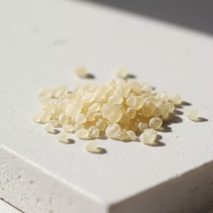 Résine naturelle de mastic de lentisque utilisée dans les traditions ancestrales